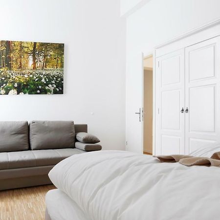 Sc 02 By Rockchair Apartments L Superhost Status L 4 Bedrooms Boxspringbeds 2 Bathrooms Balcony Elevator - Cozy Family & Business Flair Welcomes You! Berlin Bagian luar foto
