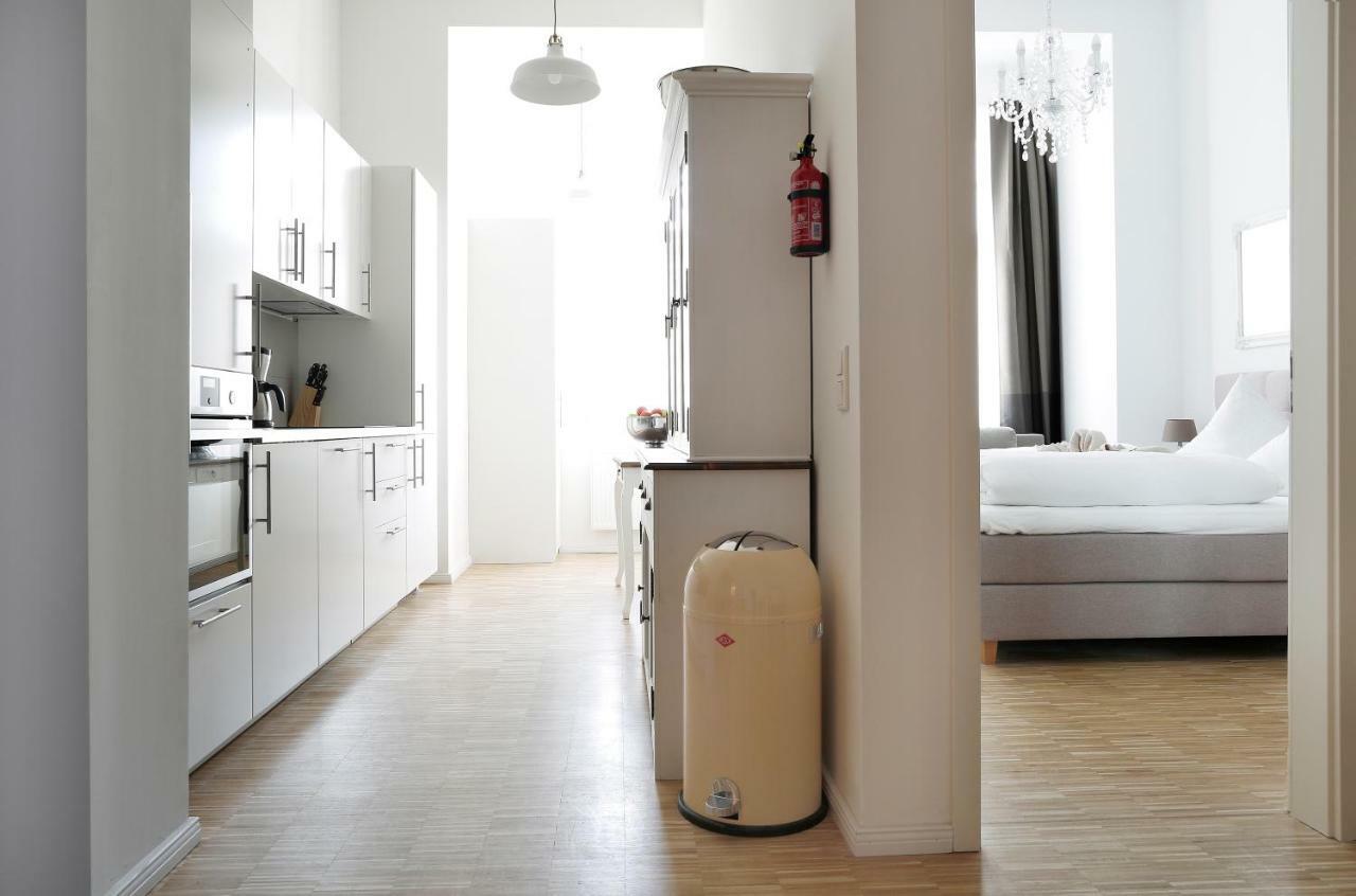 Sc 02 By Rockchair Apartments L Superhost Status L 4 Bedrooms Boxspringbeds 2 Bathrooms Balcony Elevator - Cozy Family & Business Flair Welcomes You! Berlin Bagian luar foto